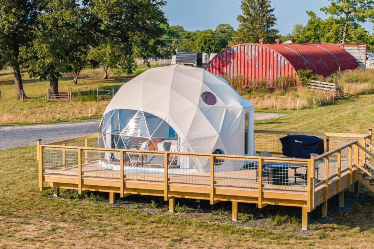 Tranquil Dome At Faraway Camp Guest House Luray Exterior foto